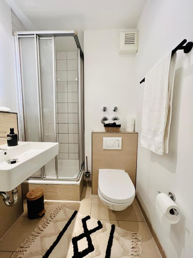 Sunset Apartment: Free Parking + Balcony + Netflix Эссен Экстерьер фото